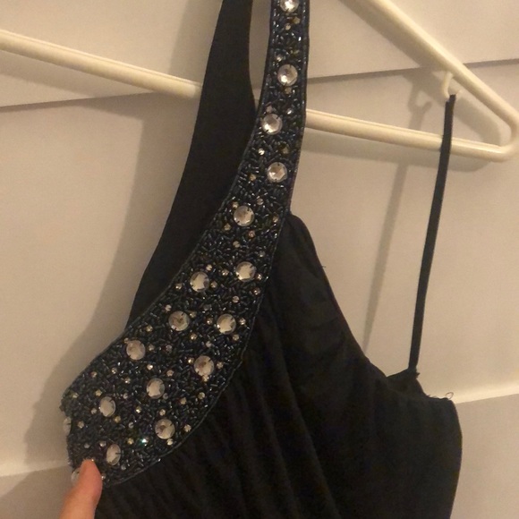 Dress with stone accents along the neck line - Picture 2 of 2